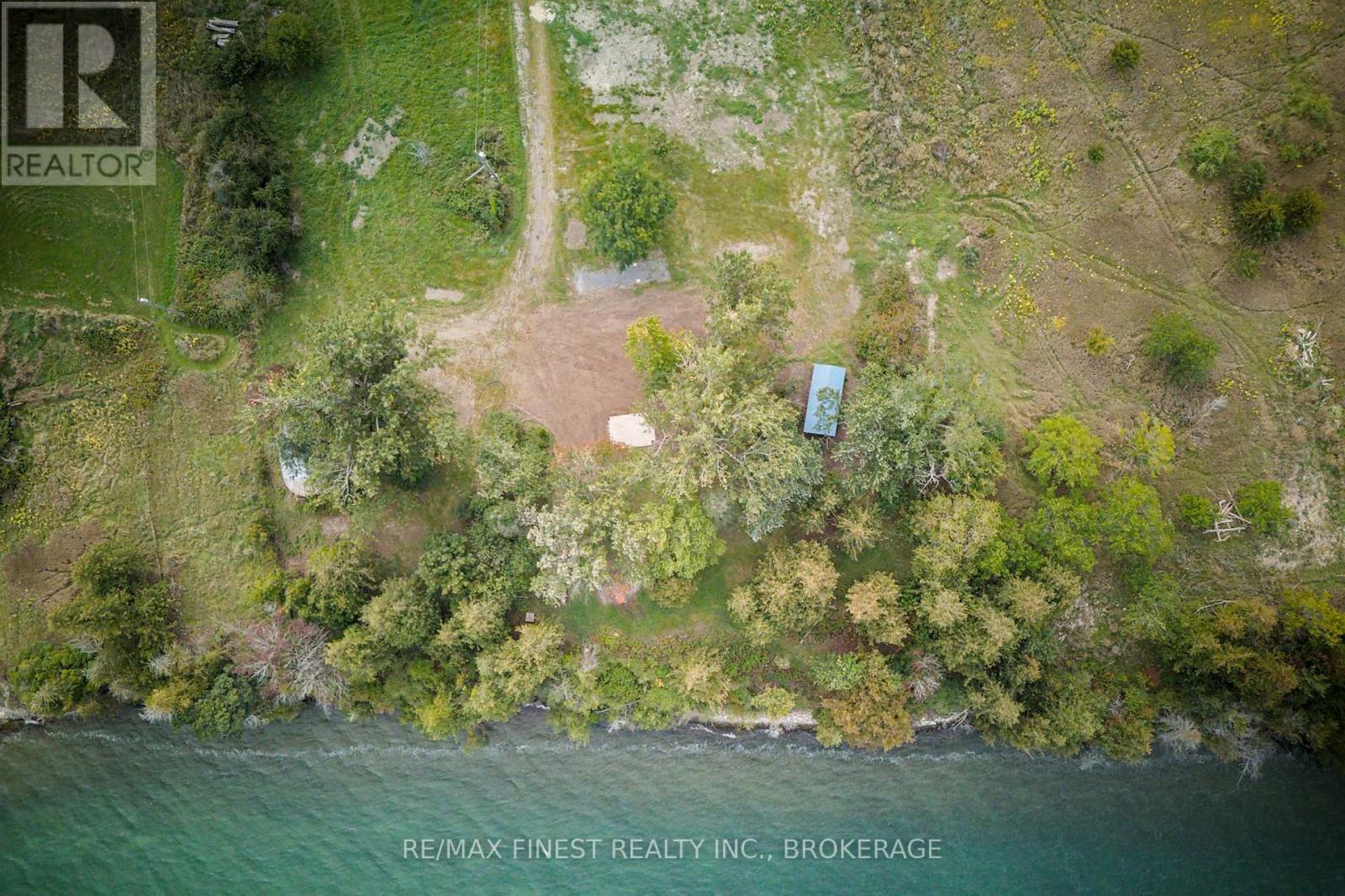 1600 Front Road Property Photo 3