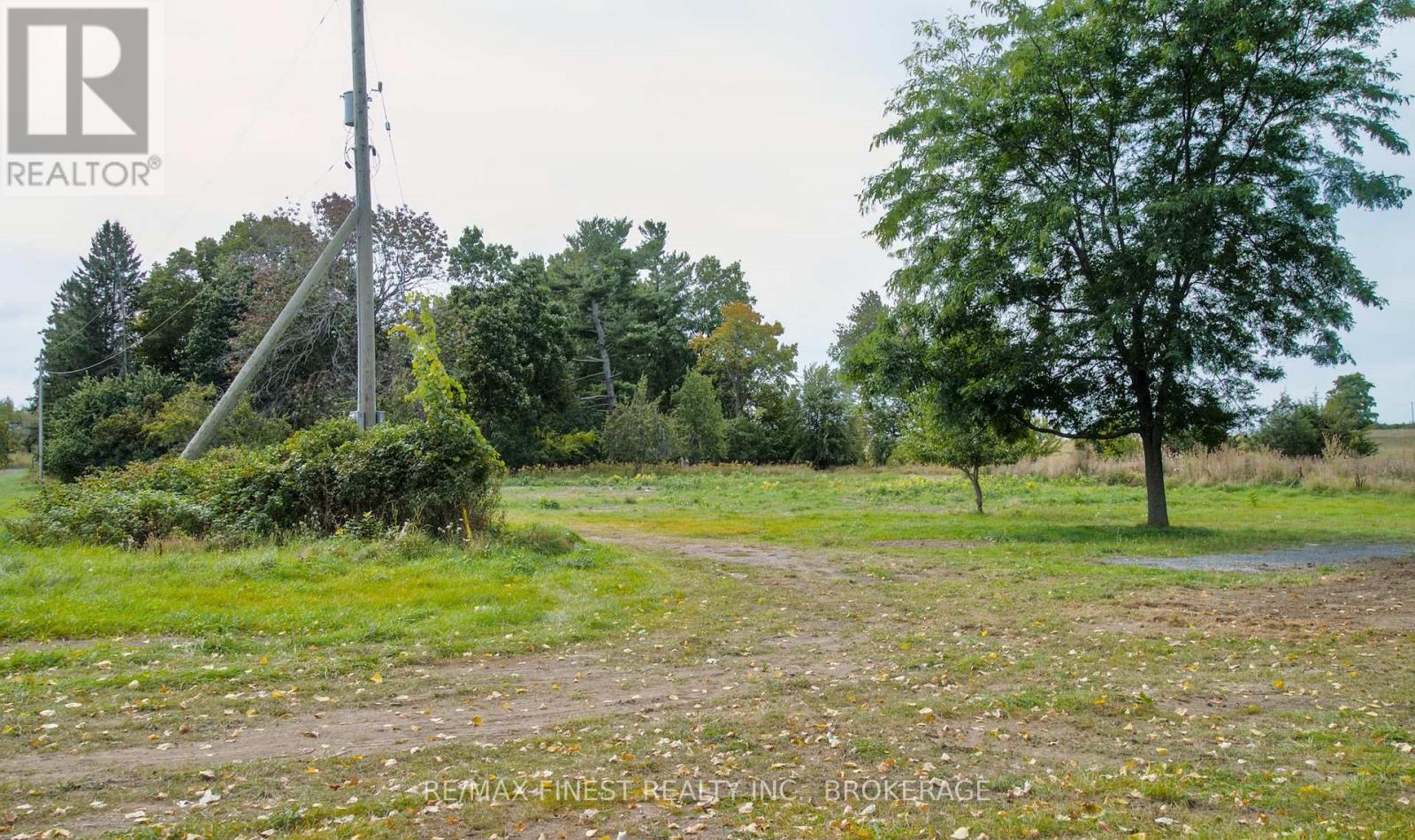1600 Front Road Property Photo 31