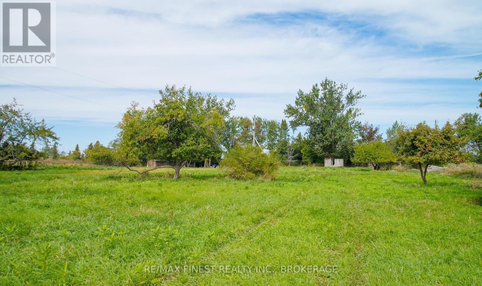1600 Front Road Property Photo 35