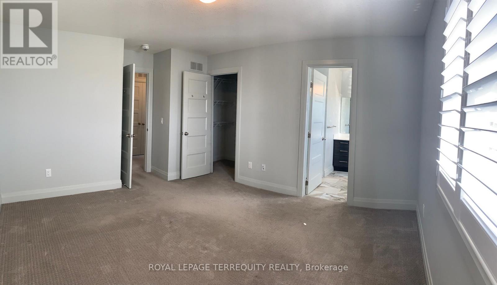 2 - 3025 Singleton Avenue Property Photo 15
