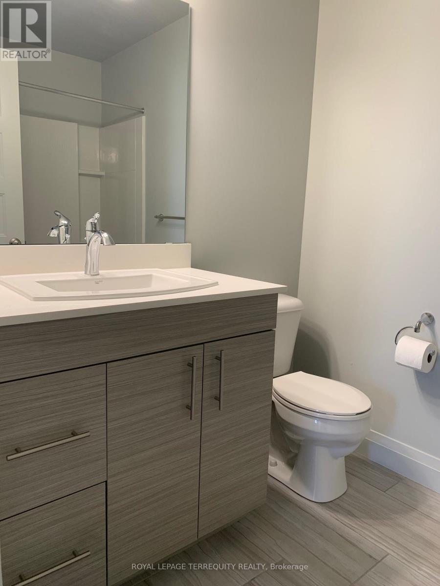 2 - 3025 Singleton Avenue Property Photo 23