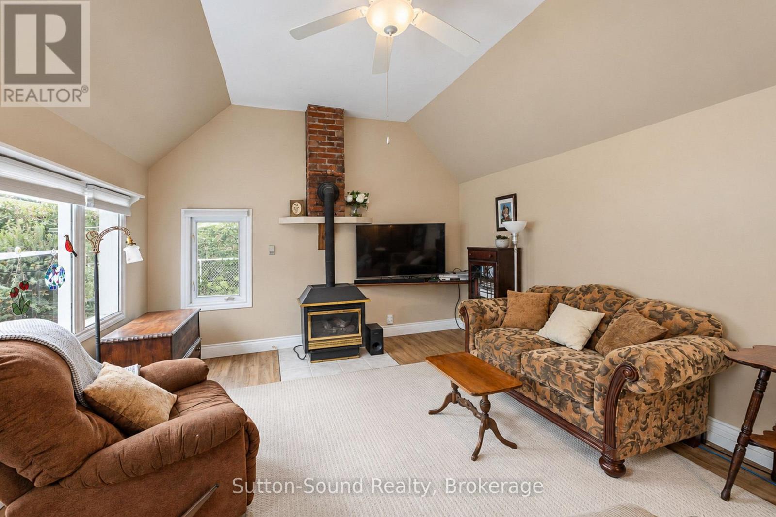 2344 3rd Avenue W Property Photo 27