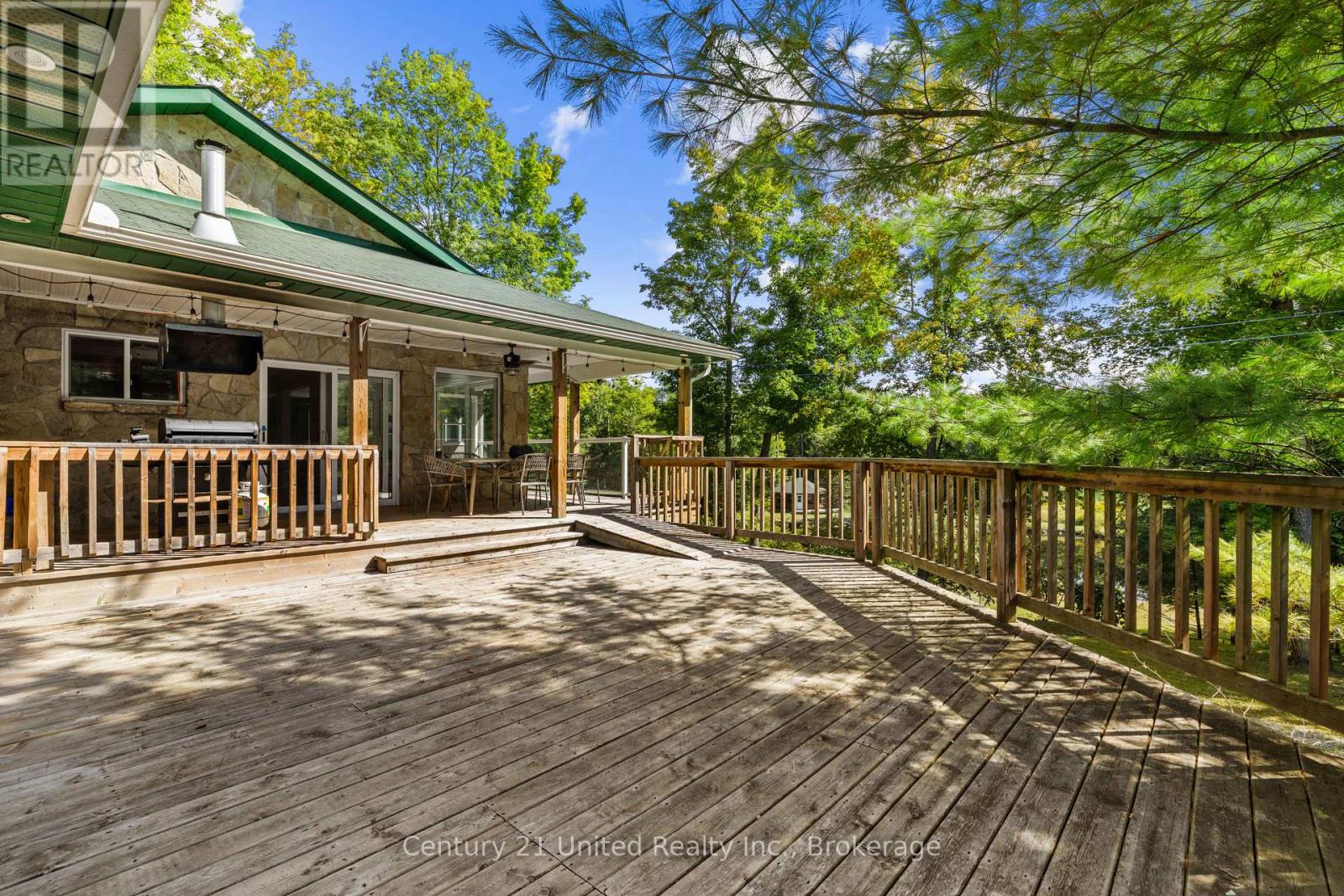 79 Oakridge Road Property Photo 15