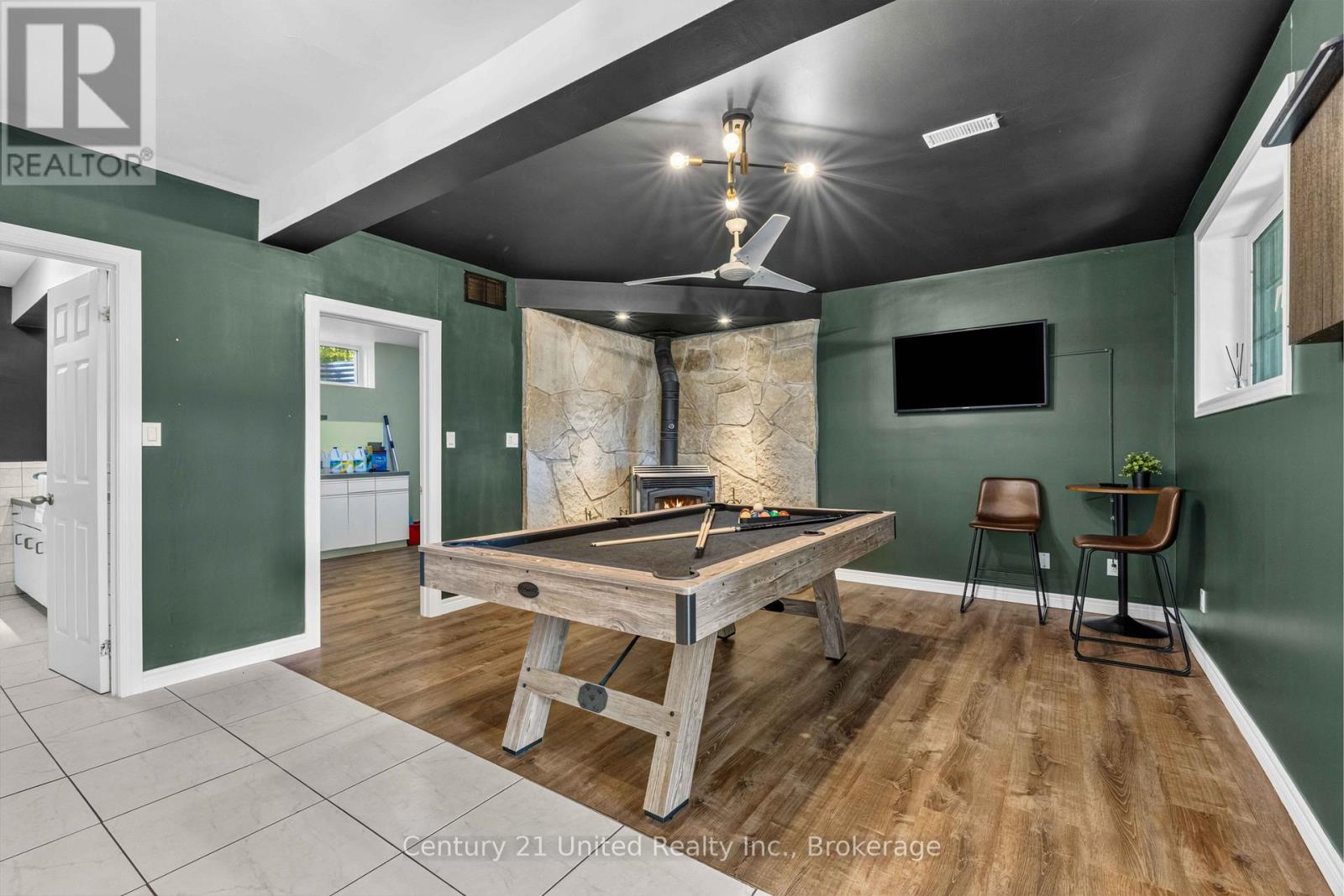79 Oakridge Road Property Photo 23