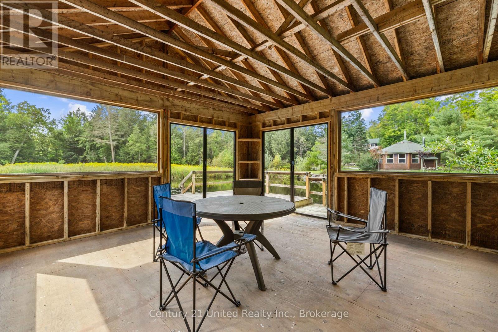 79 Oakridge Road Property Photo 43