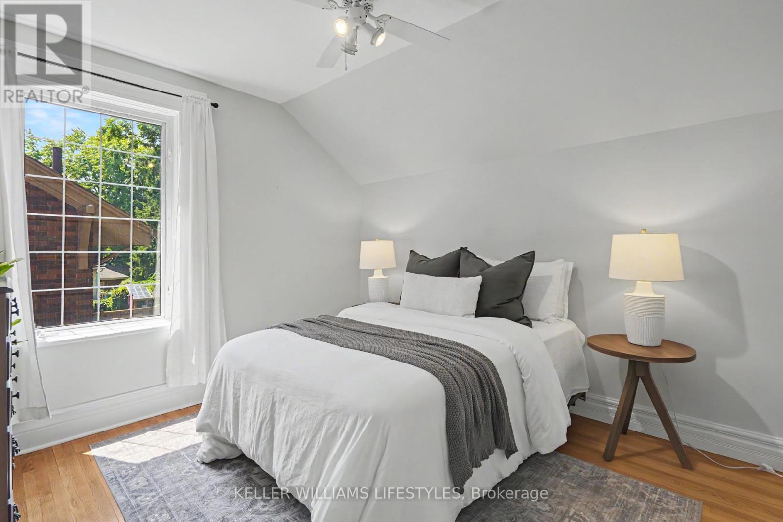 31 Gerrard Street Property Photo 22