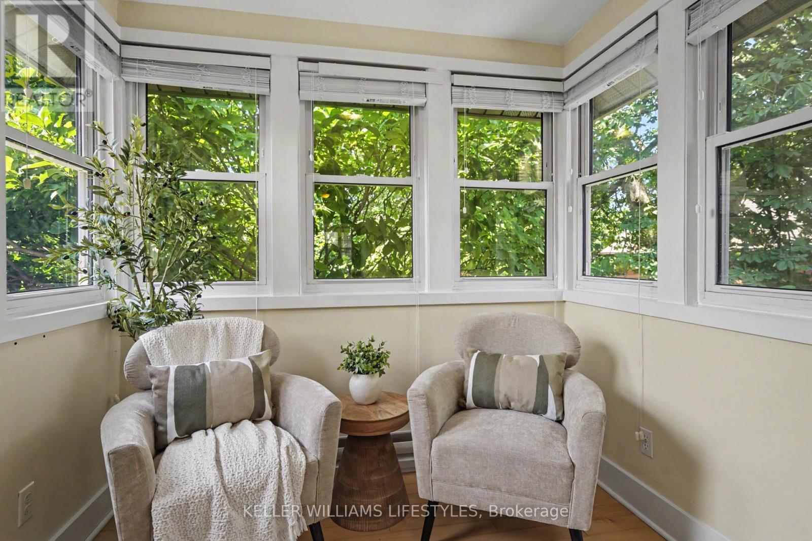 31 Gerrard Street Property Photo 29