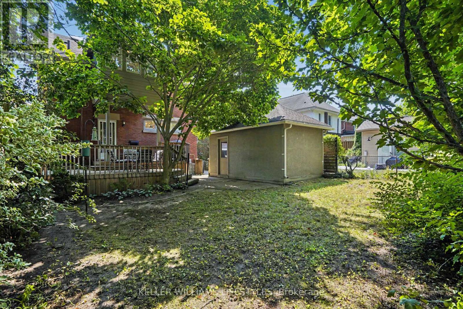 31 Gerrard Street Property Photo 47