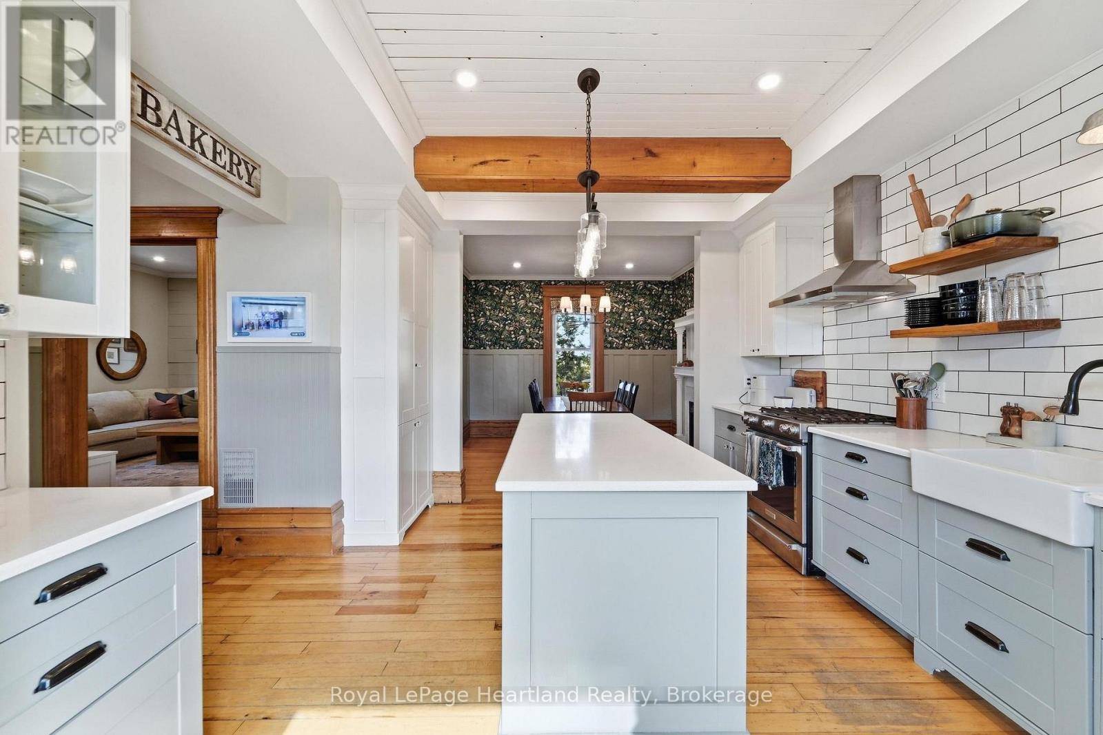 73080 Airport Line Property Photo 10