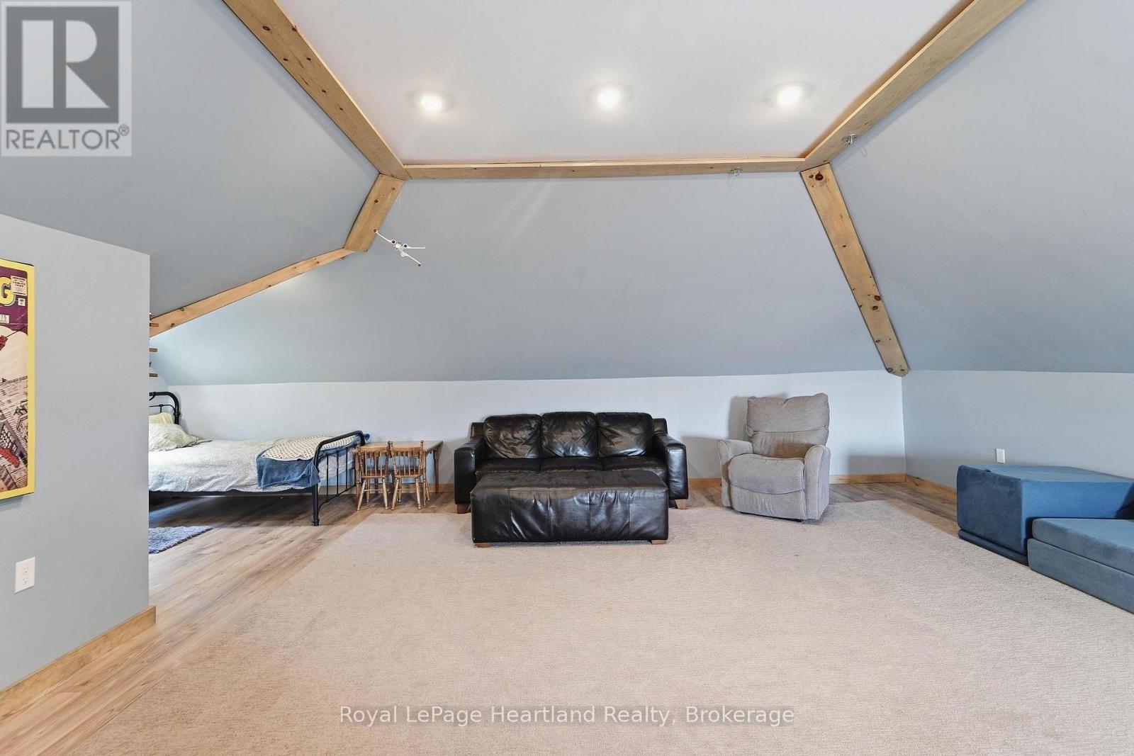 73080 Airport Line Property Photo 33