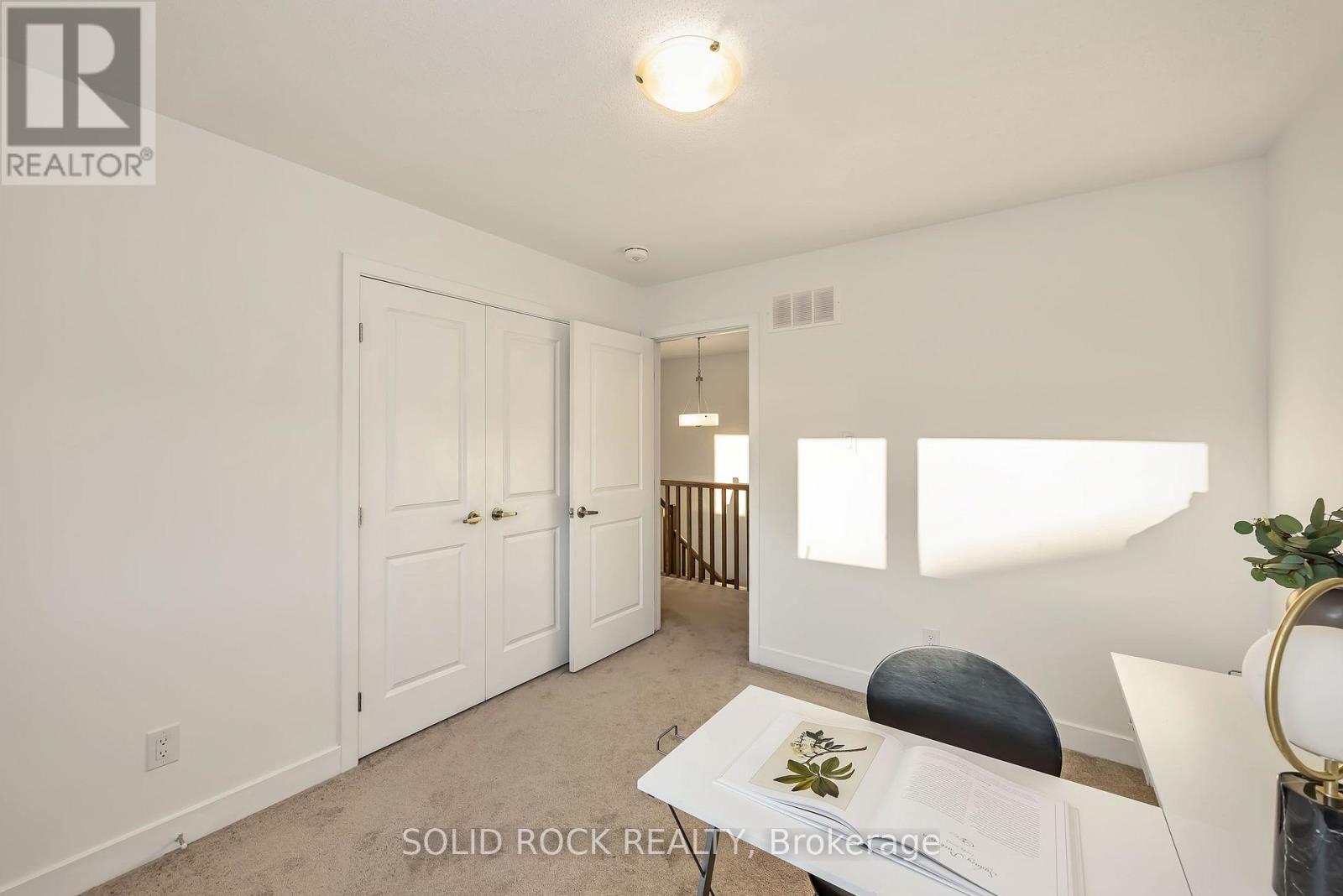 859 Solarium Avenue E Property Photo 25