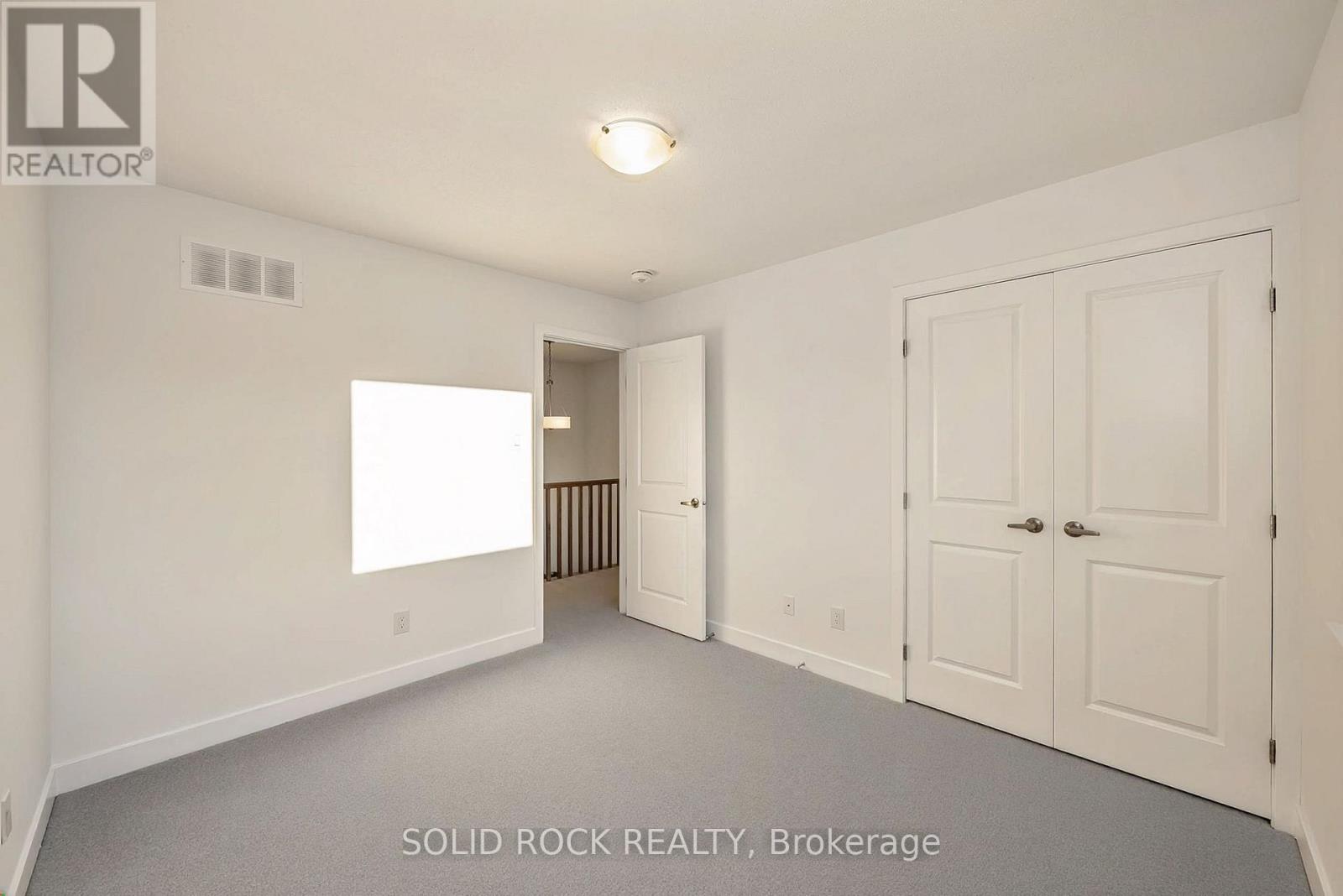 859 Solarium Avenue E Property Photo 27
