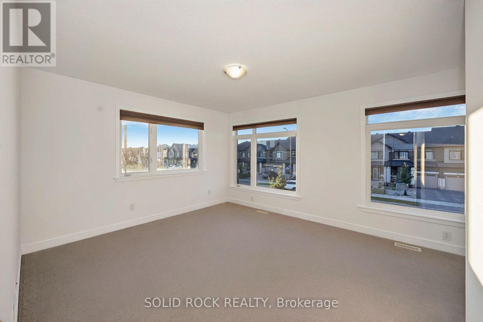 859 Solarium Avenue E Property Photo 28