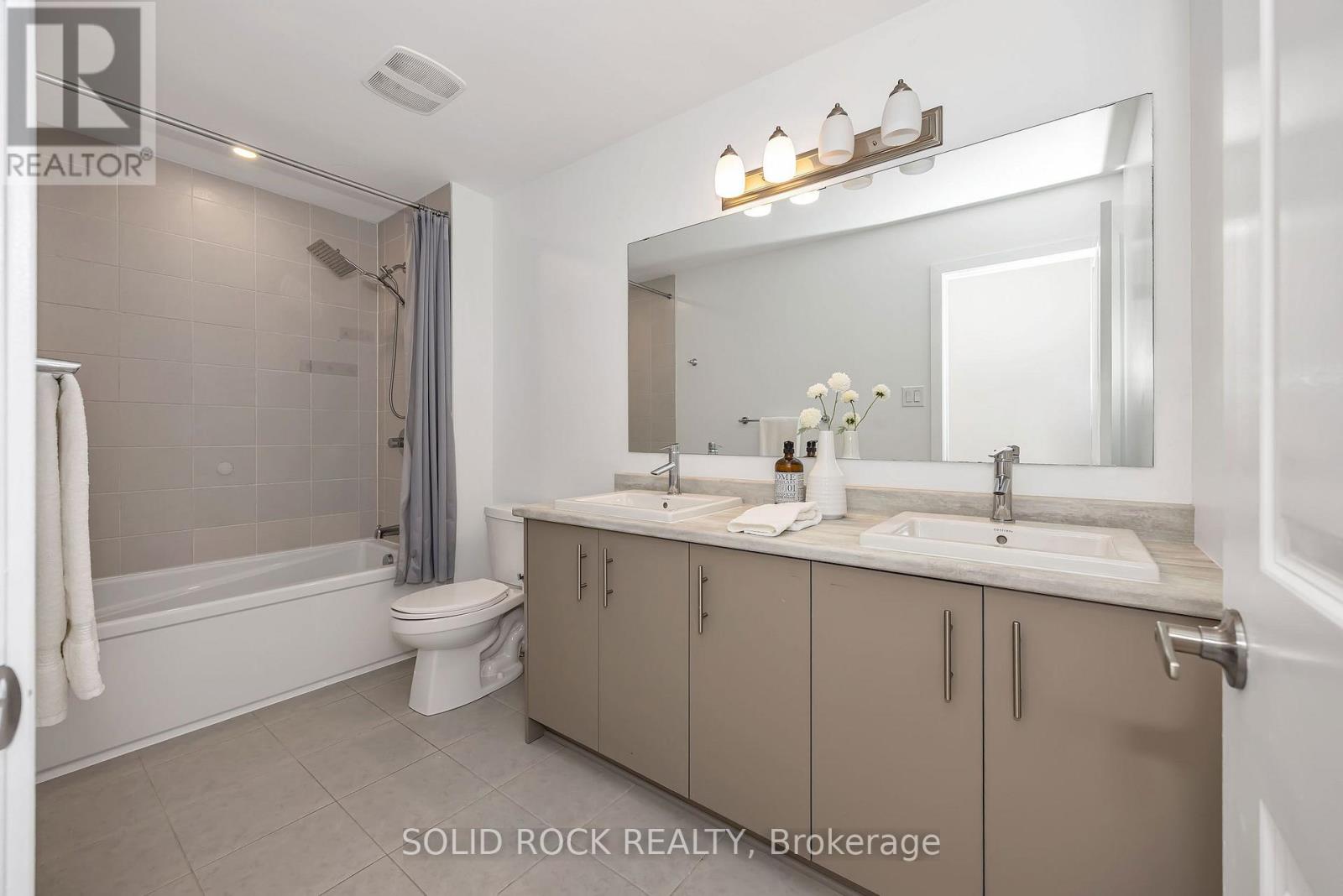 859 Solarium Avenue E Property Photo 30