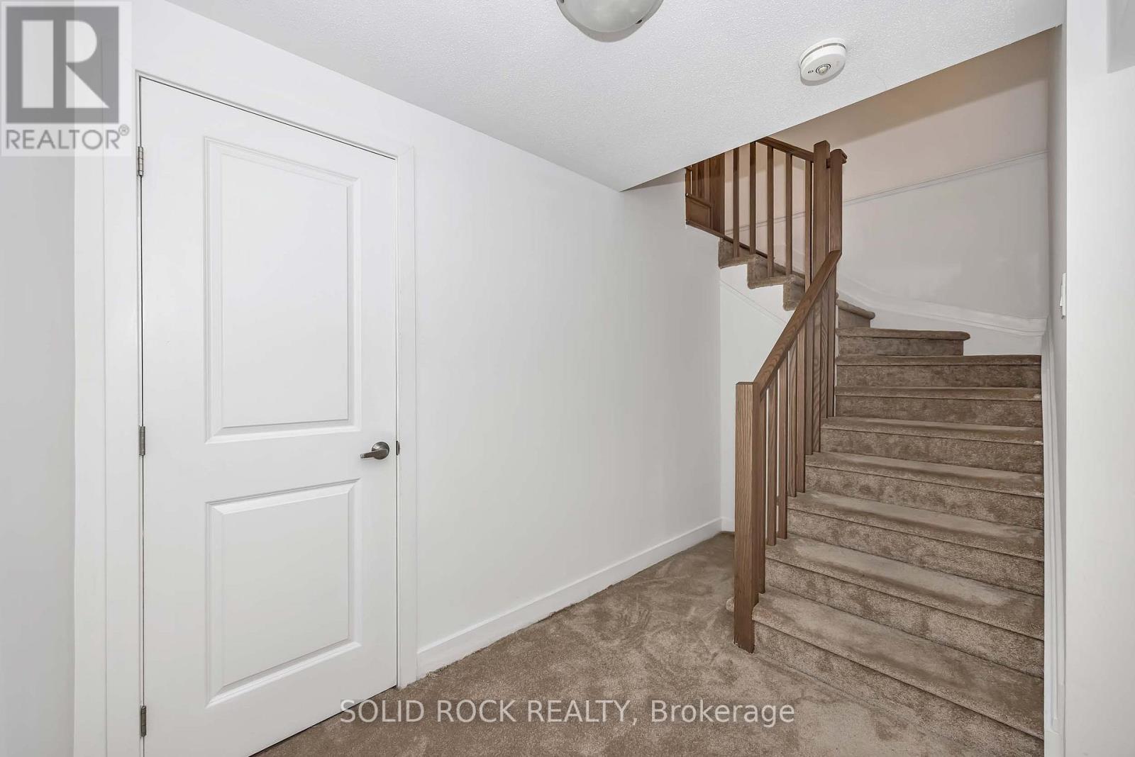 859 Solarium Avenue E Property Photo 33