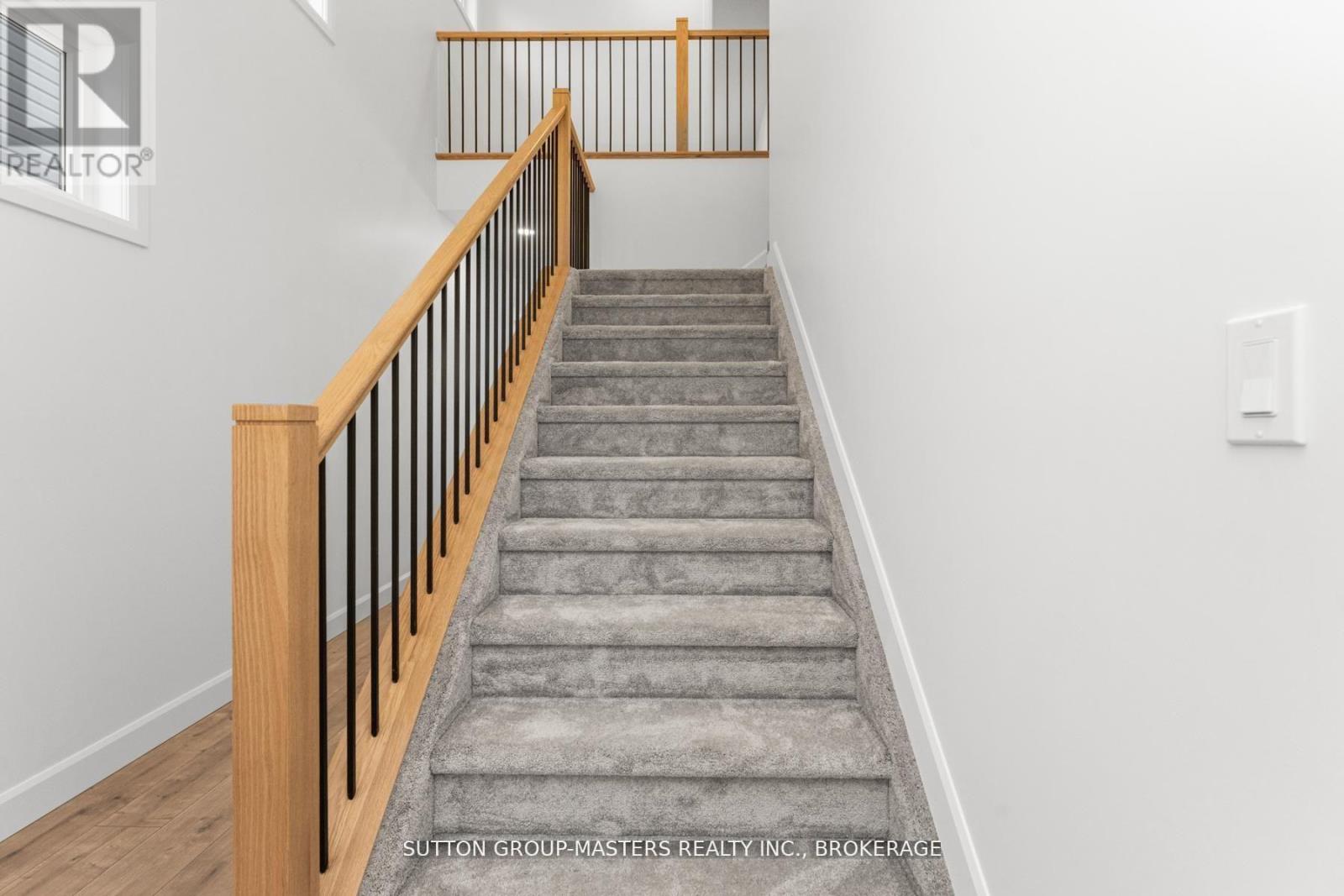 216 Superior Drive Property Photo 14