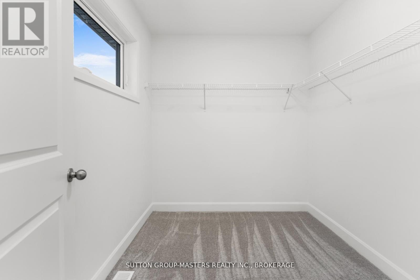 216 Superior Drive Property Photo 19