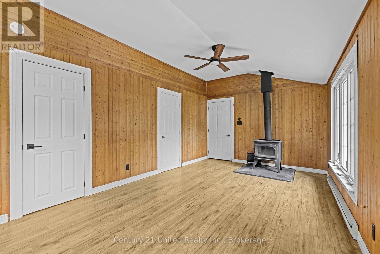 1249 Birchview Road Property Photo 8