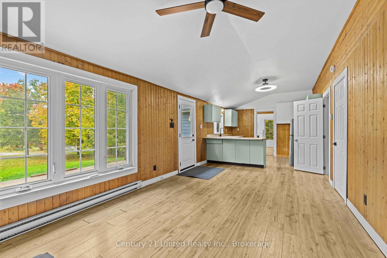 1249 Birchview Road Property Photo 9