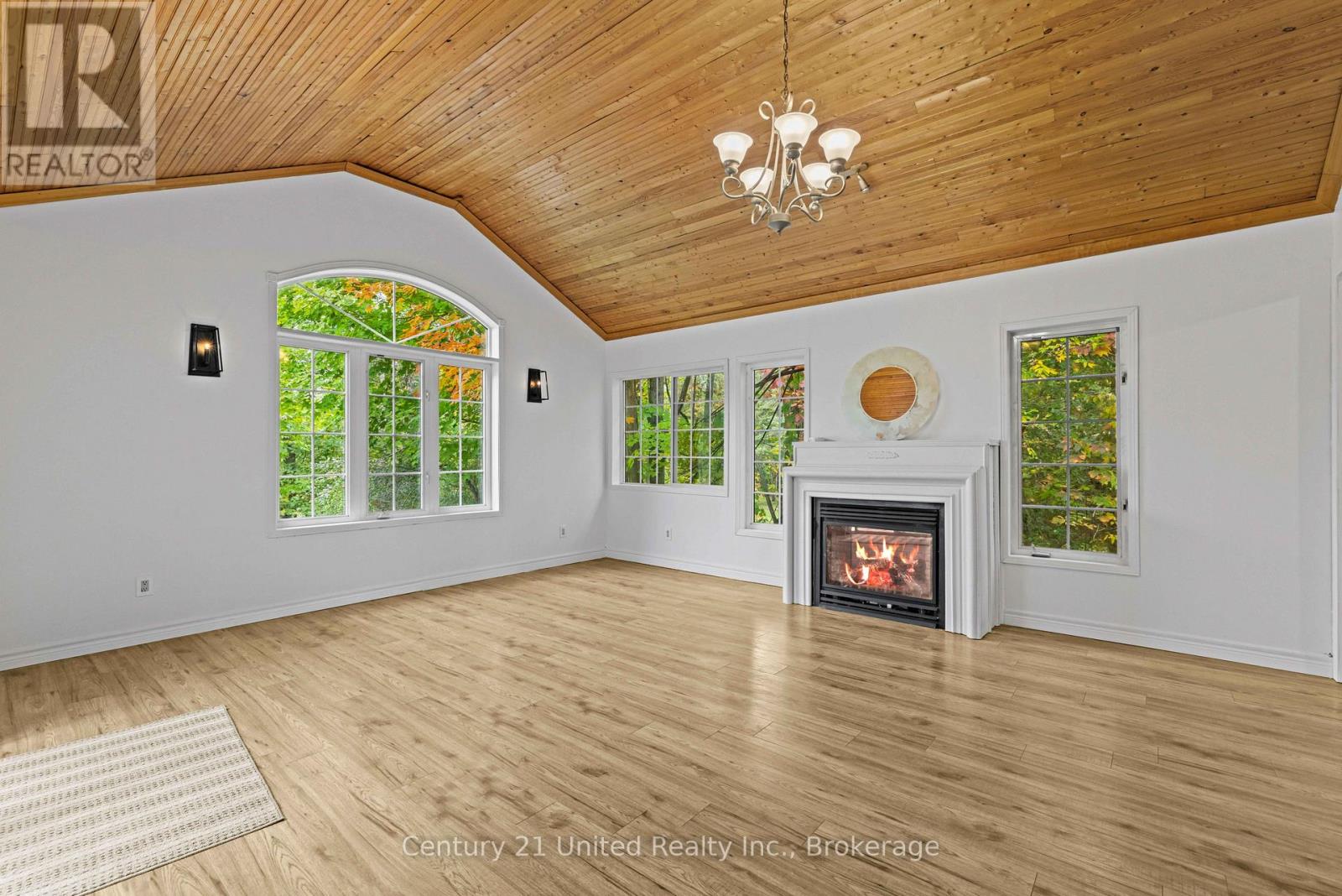 1249 Birchview Road Property Photo 16
