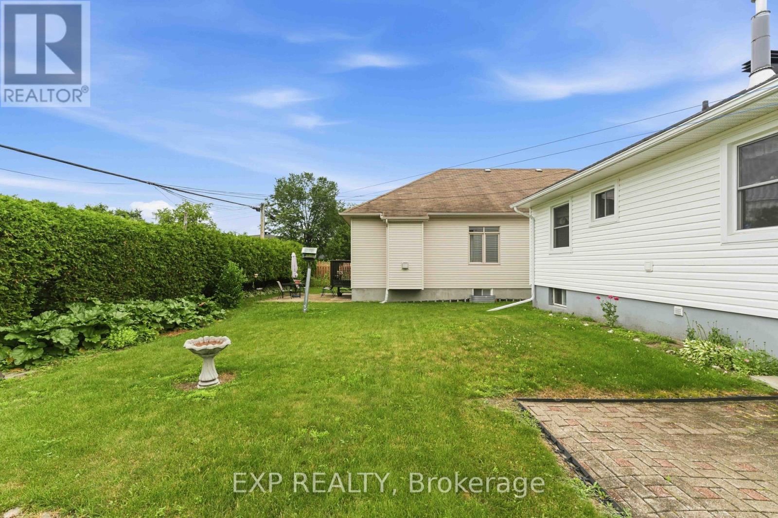 1613 Queensdale Avenue Property Photo 23