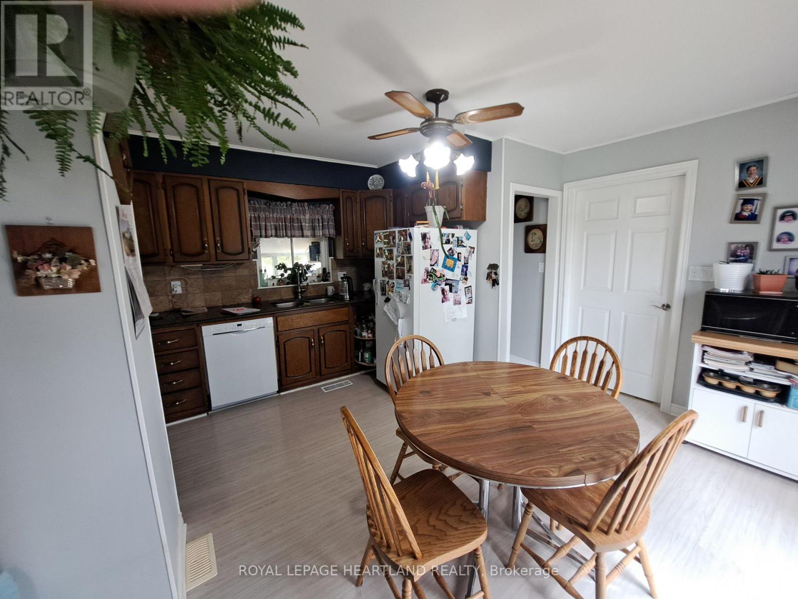 39132 Mount Carmel Drive Property Photo 15