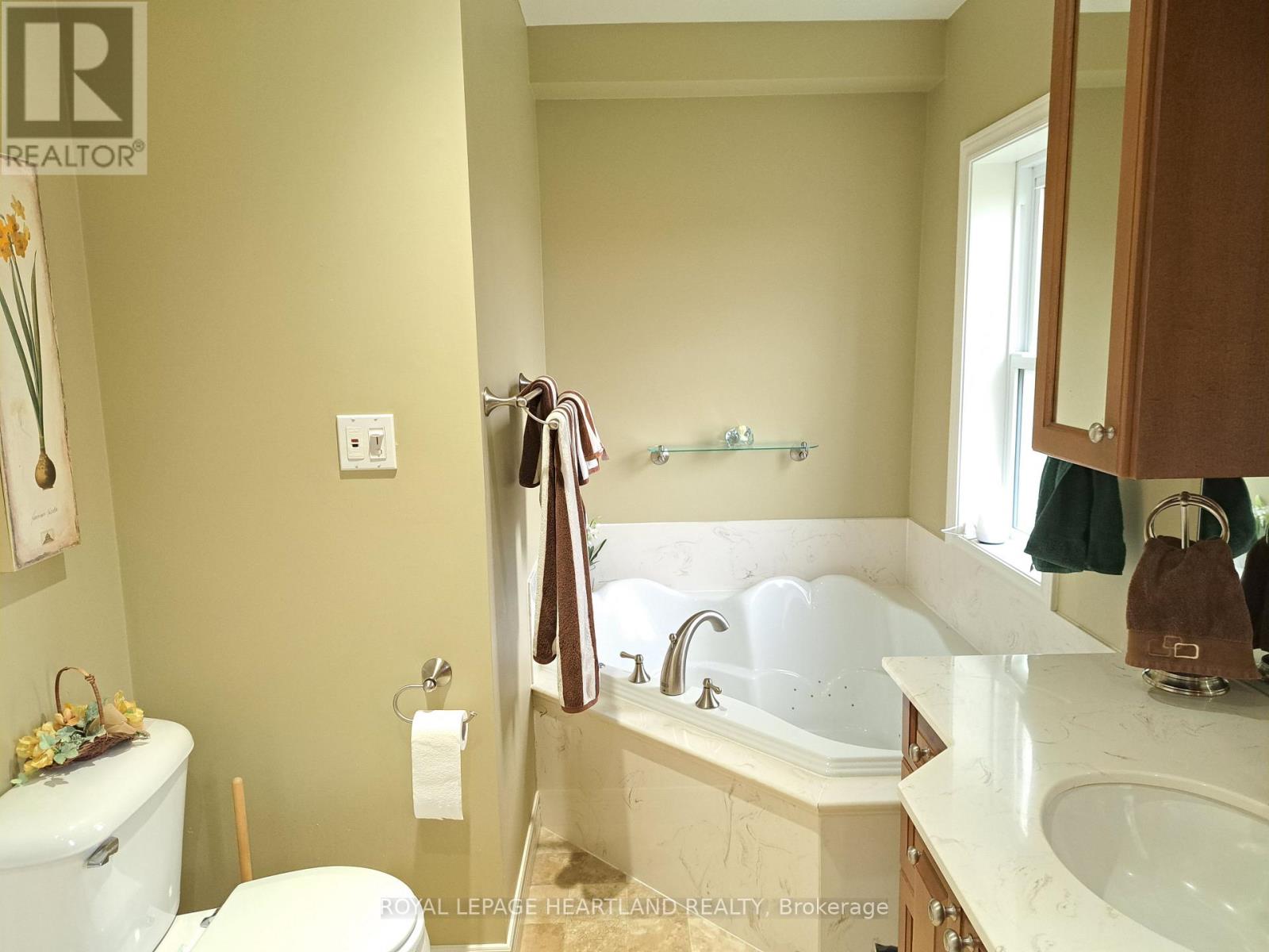 39132 Mount Carmel Drive Property Photo 16