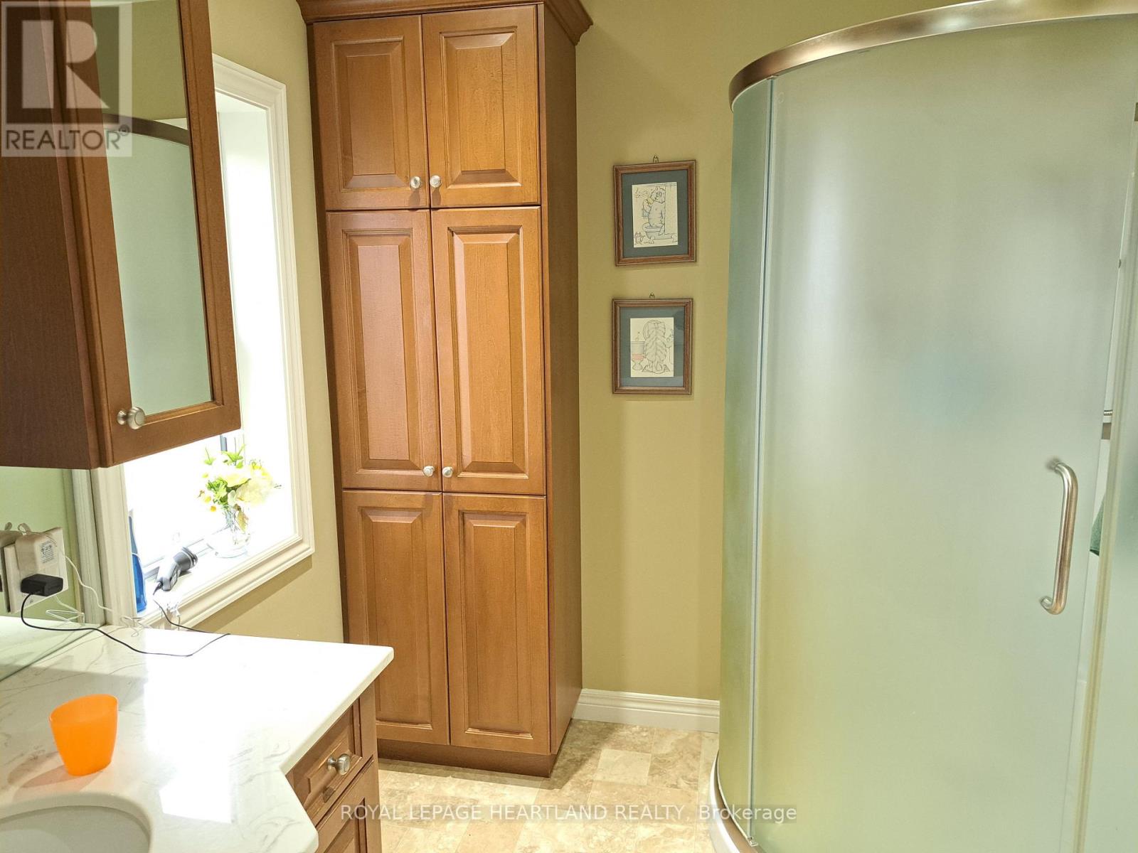 39132 Mount Carmel Drive Property Photo 17
