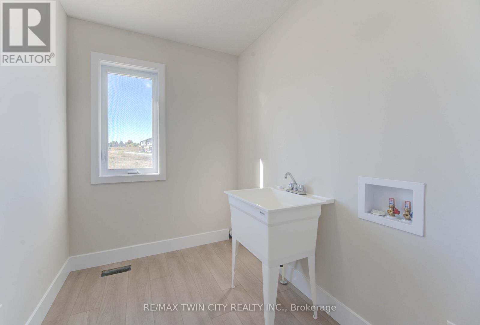 171 Otterbein Road Property Photo 22