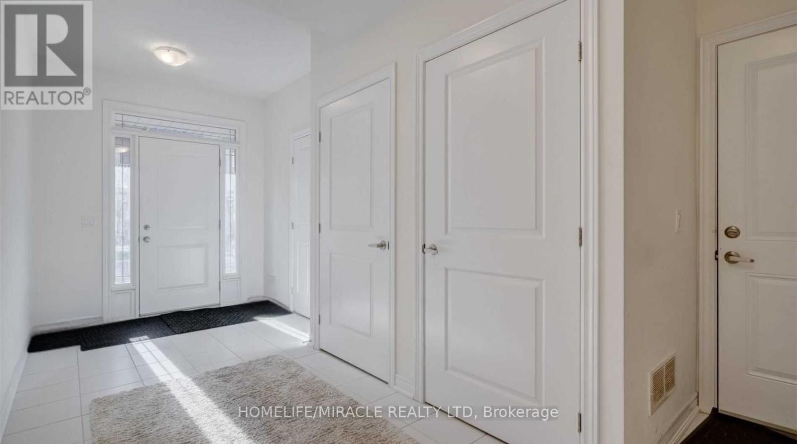 132 - 77 Diana Avenue Property Photo 7