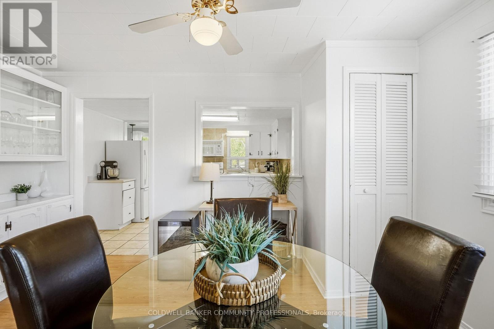 42 Sanderson Street Property Photo 14