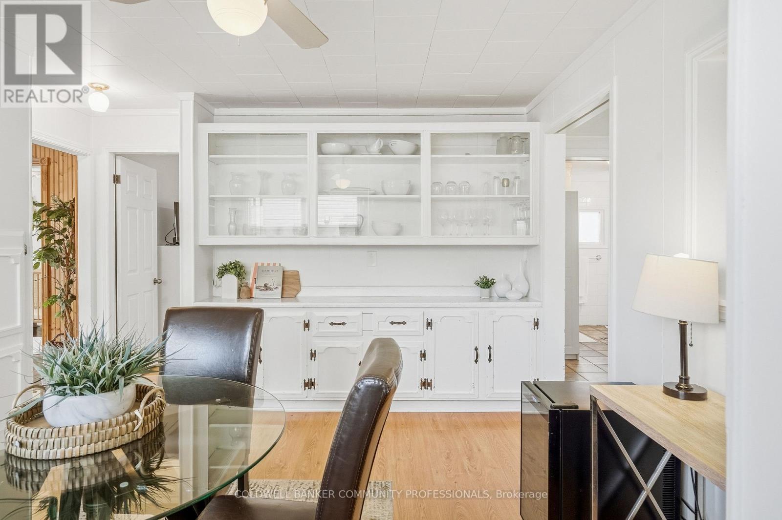 42 Sanderson Street Property Photo 15