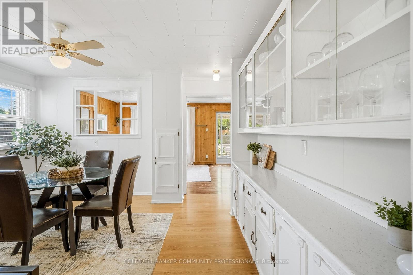 42 Sanderson Street Property Photo 16