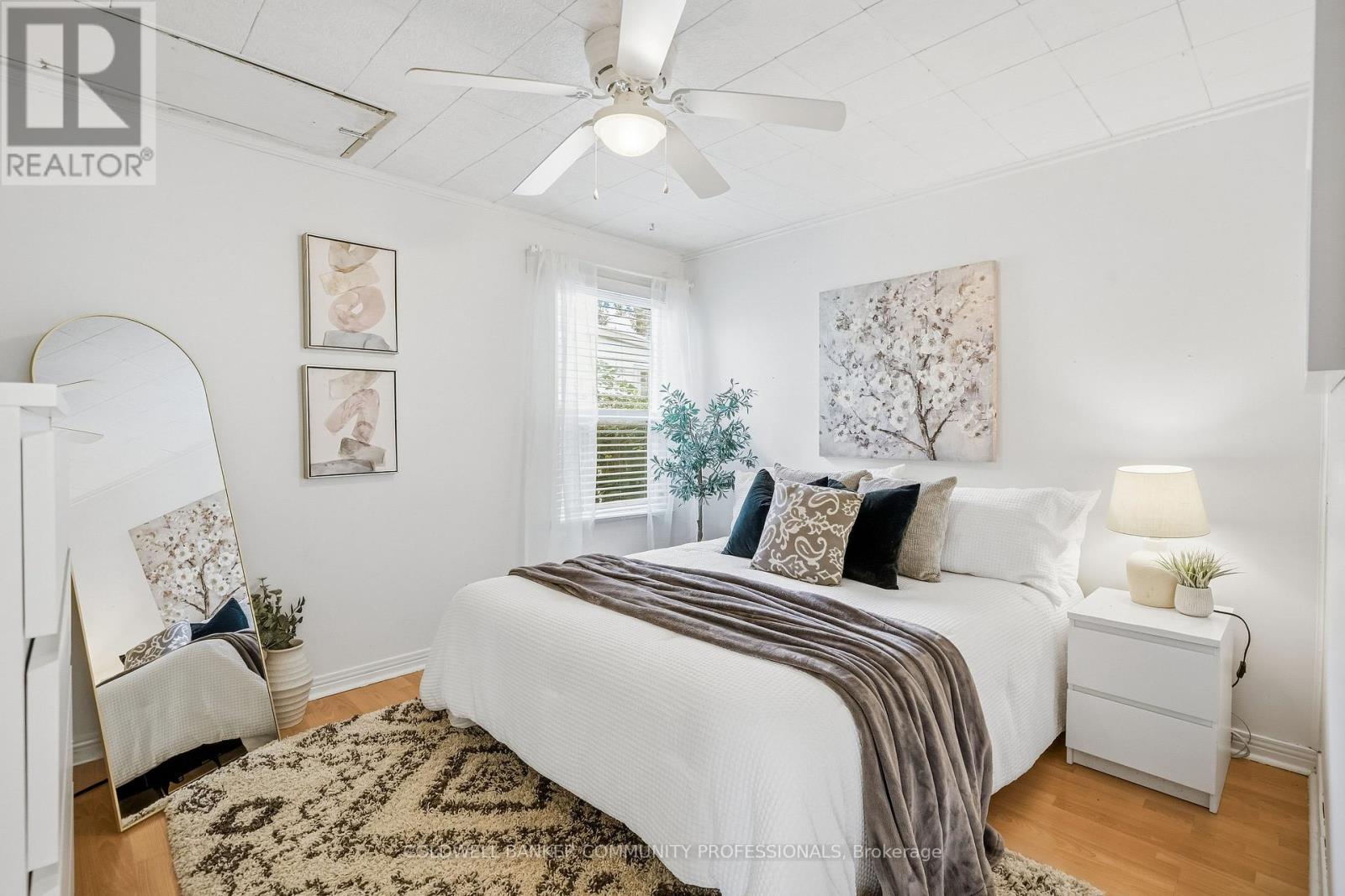 42 Sanderson Street Property Photo 22