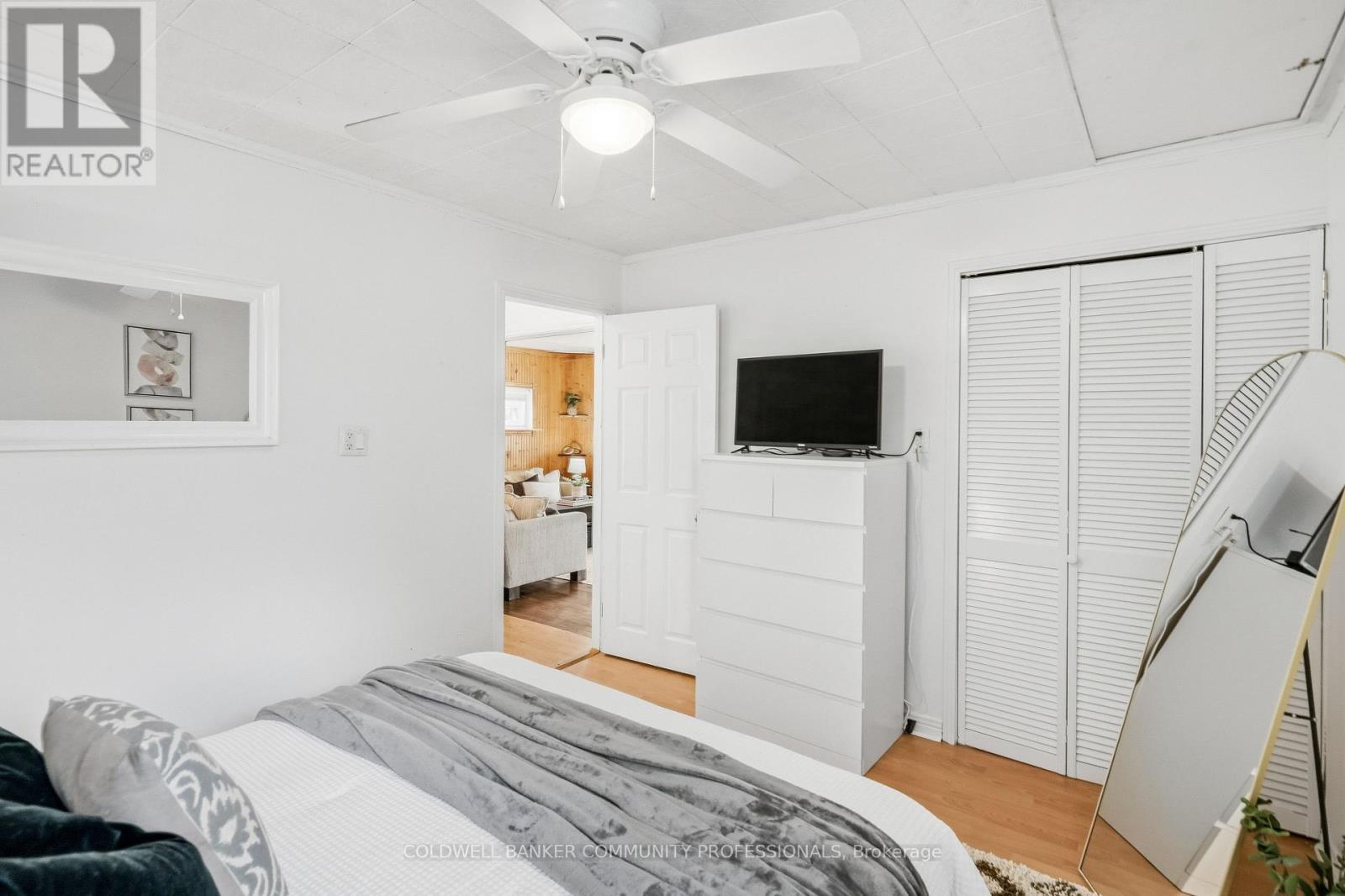 42 Sanderson Street Property Photo 23
