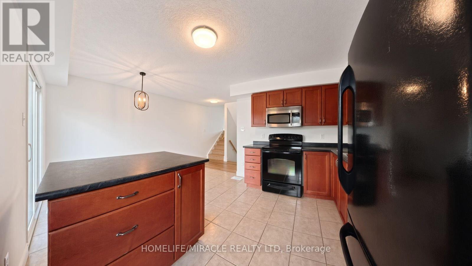 250 Parkvale Drive Property Photo 18