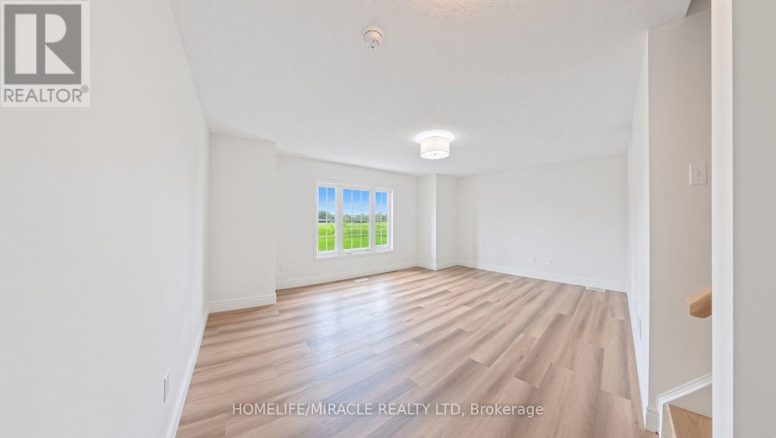 250 Parkvale Drive Property Photo 20