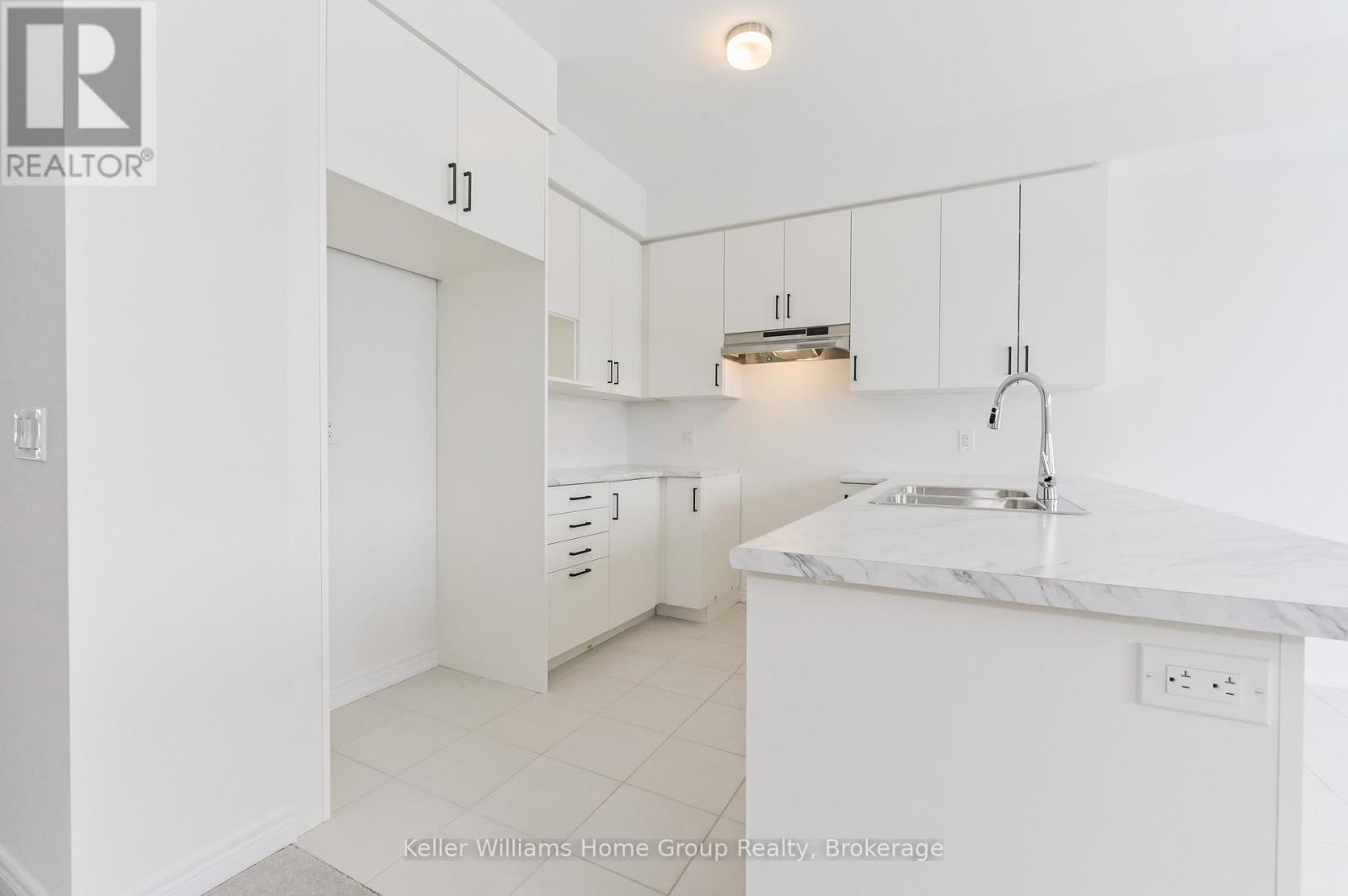 128 Edminston Drive Property Photo 4