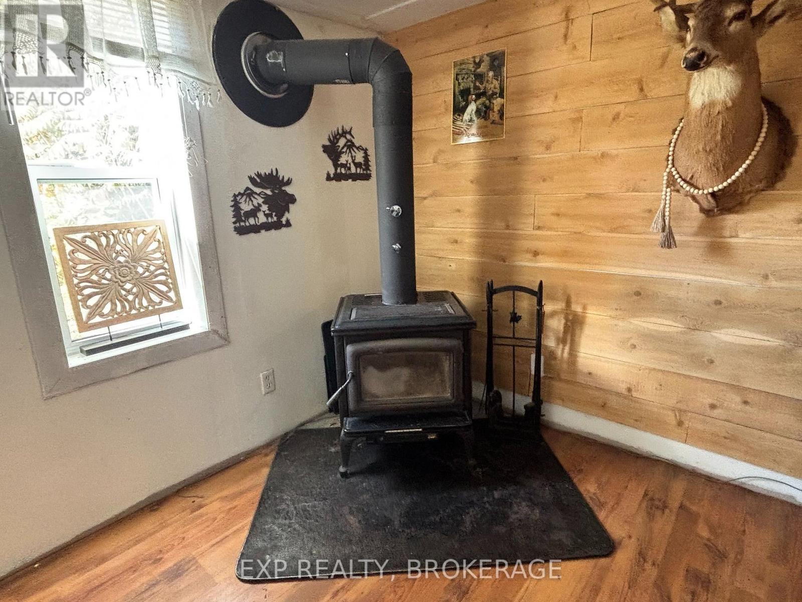 1256 Elm Tree Road Property Photo 8