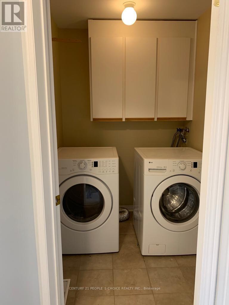 69 Bloomington Drive Property Photo 16
