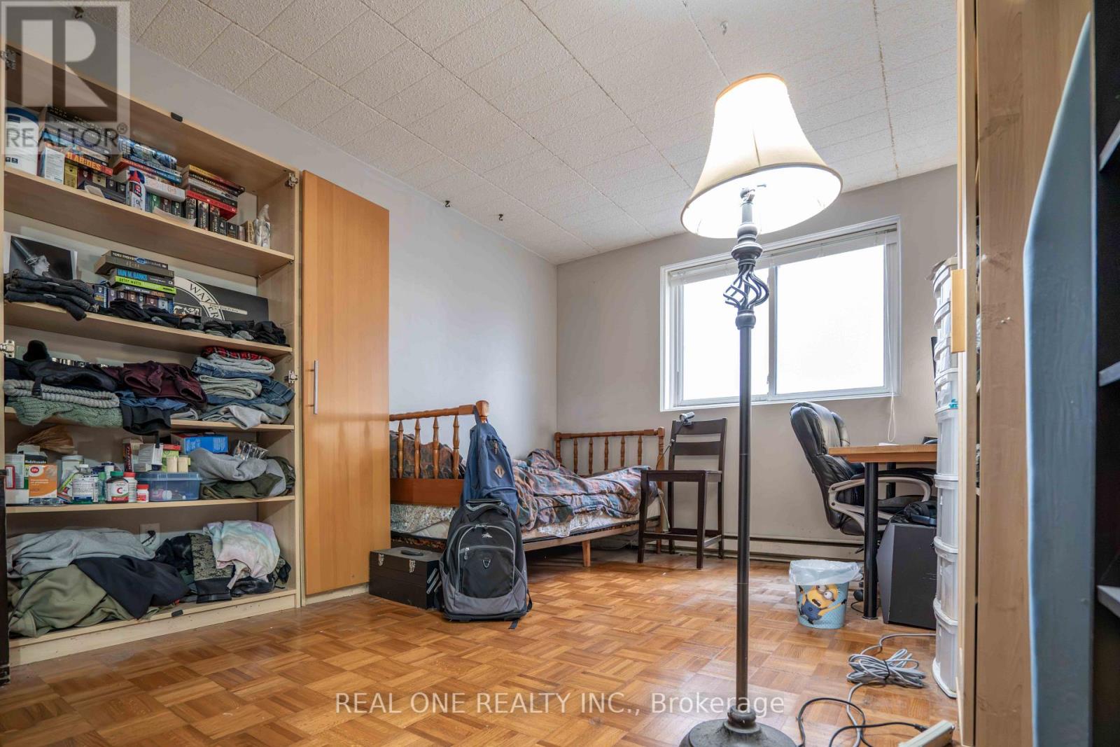 204 - 6 Walton Avenue Property Photo 17