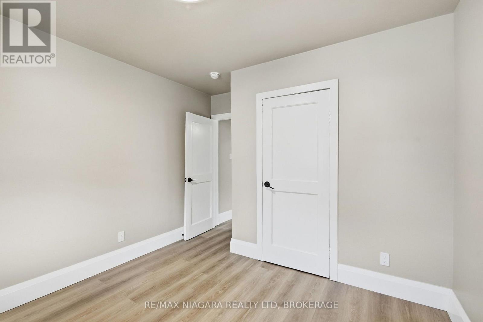 422 Brunswick Street Property Photo 10
