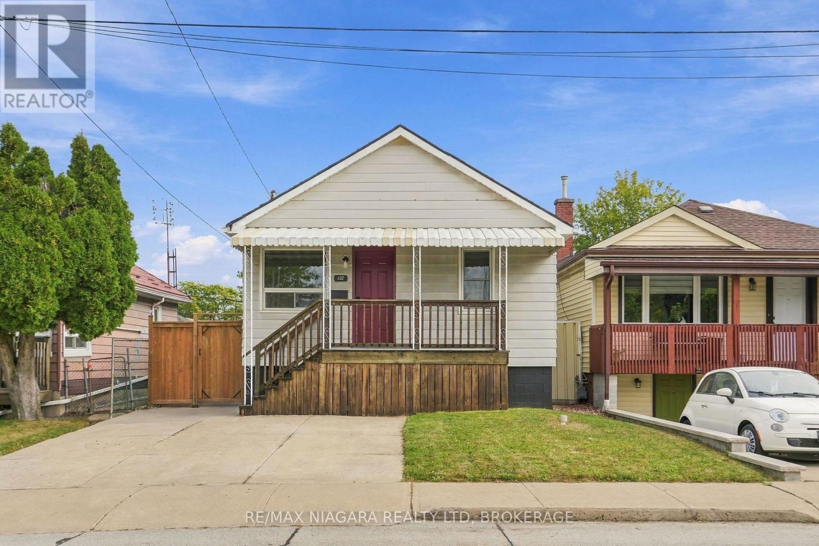 422 Brunswick Street Property Photo 34