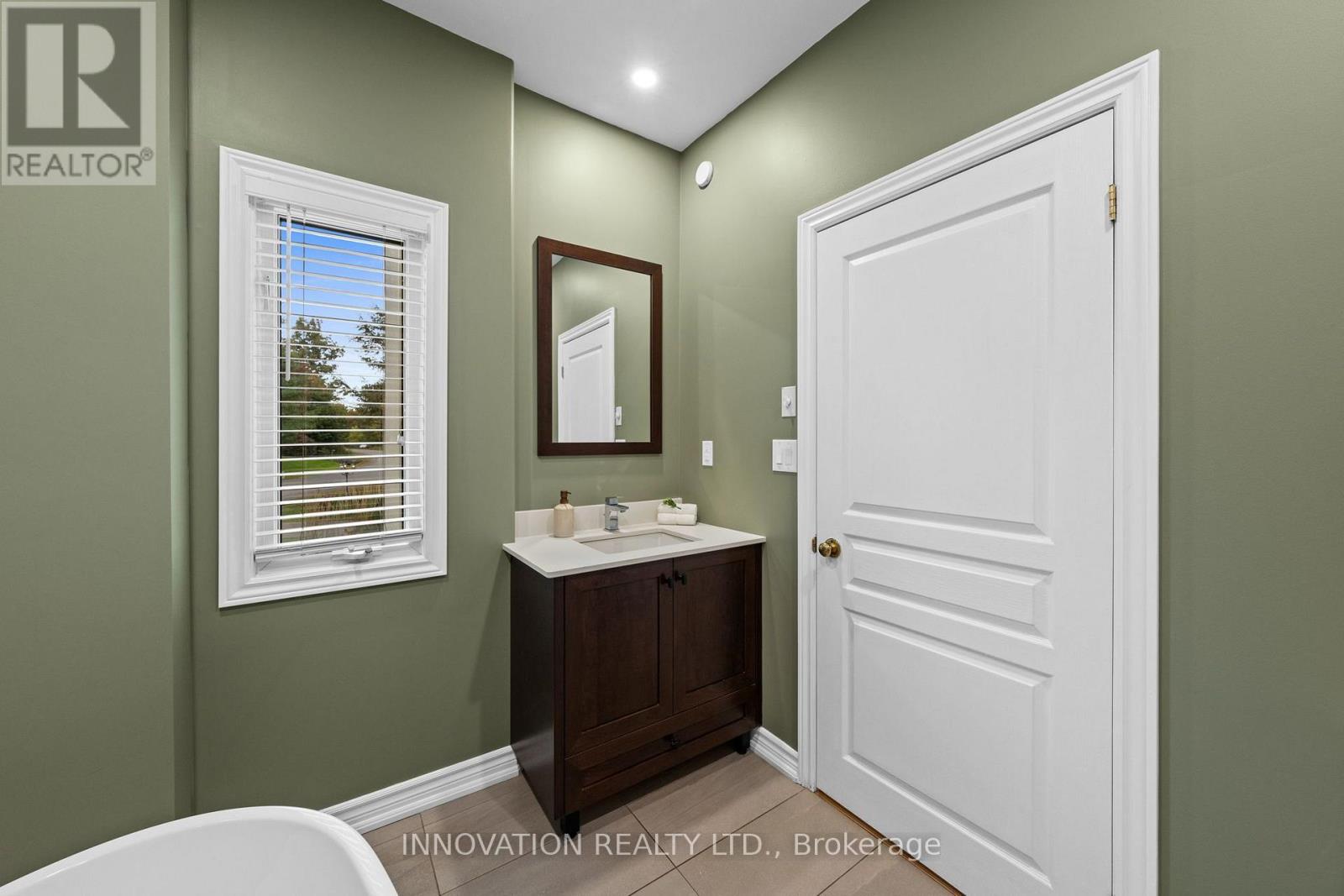 3599 Delson Drive Property Photo 22