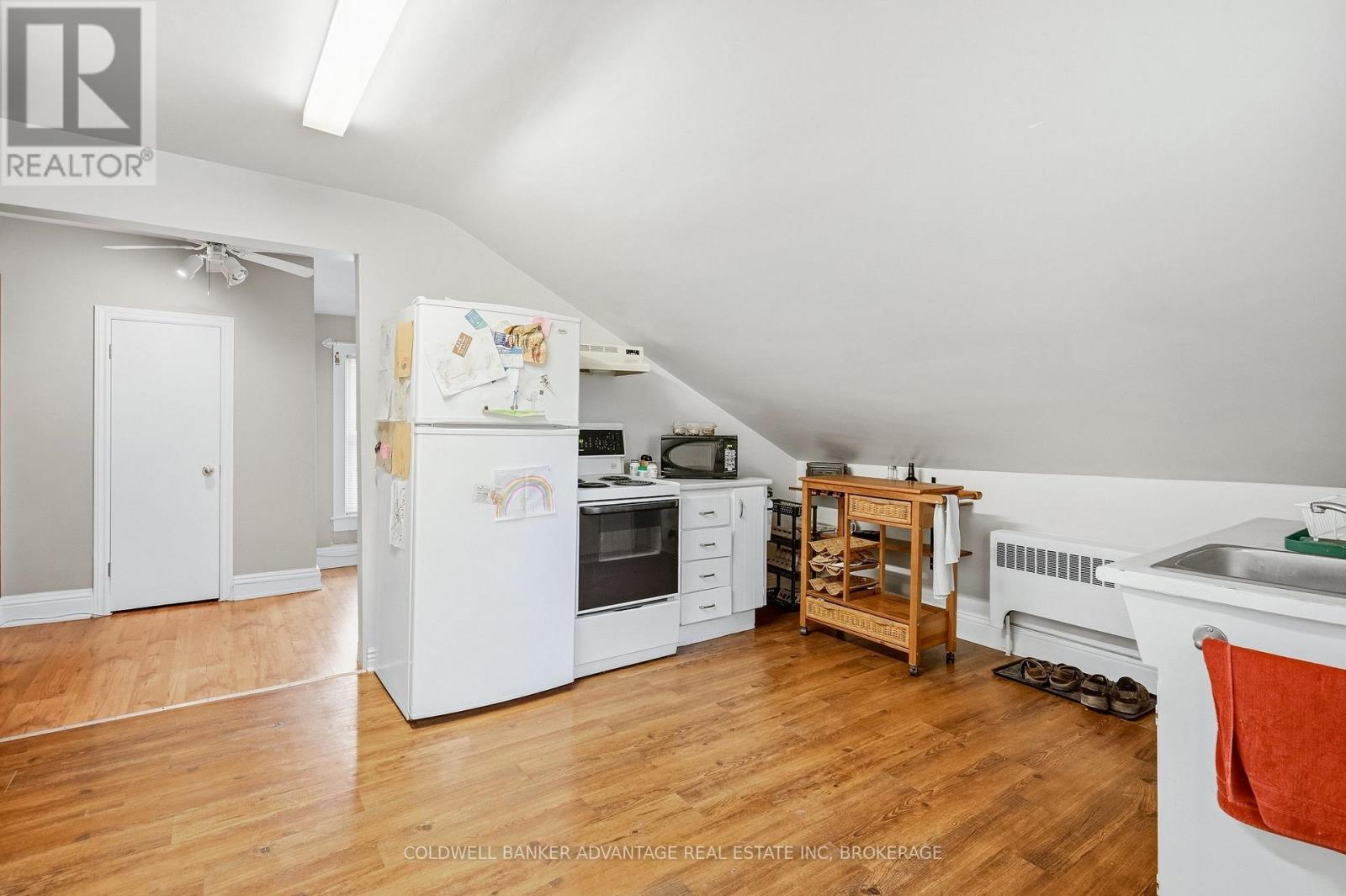 368 Niagara Street Property Photo 18