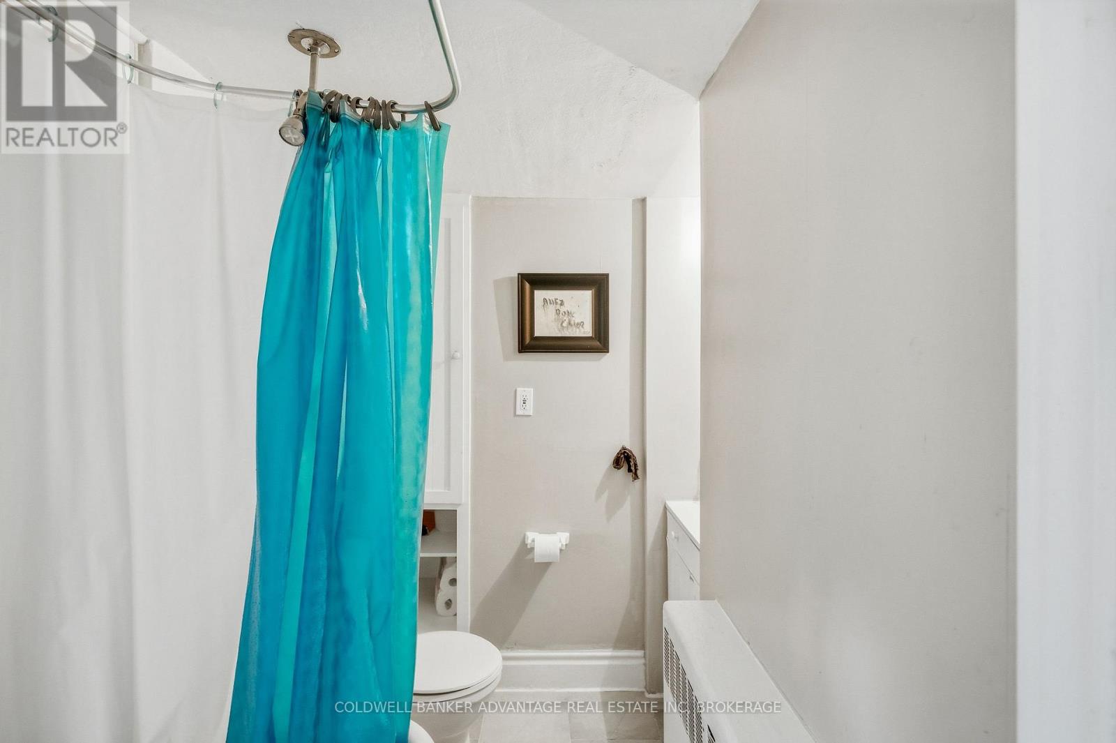 368 Niagara Street Property Photo 24