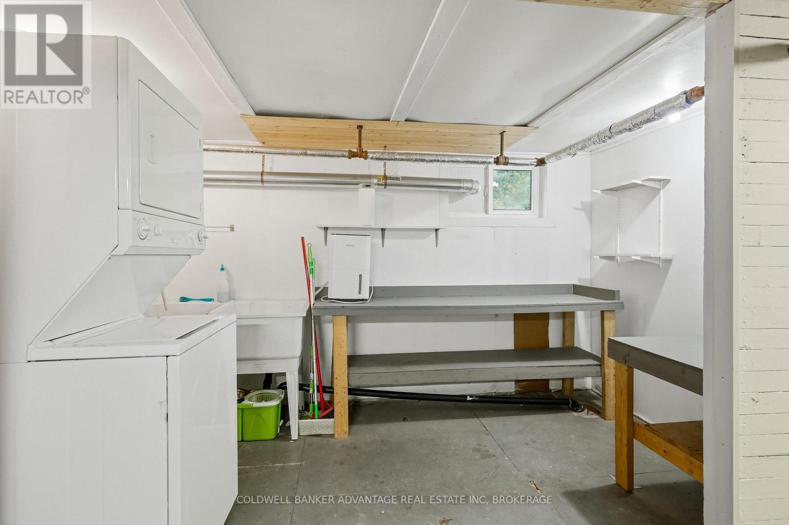 368 Niagara Street Property Photo 28