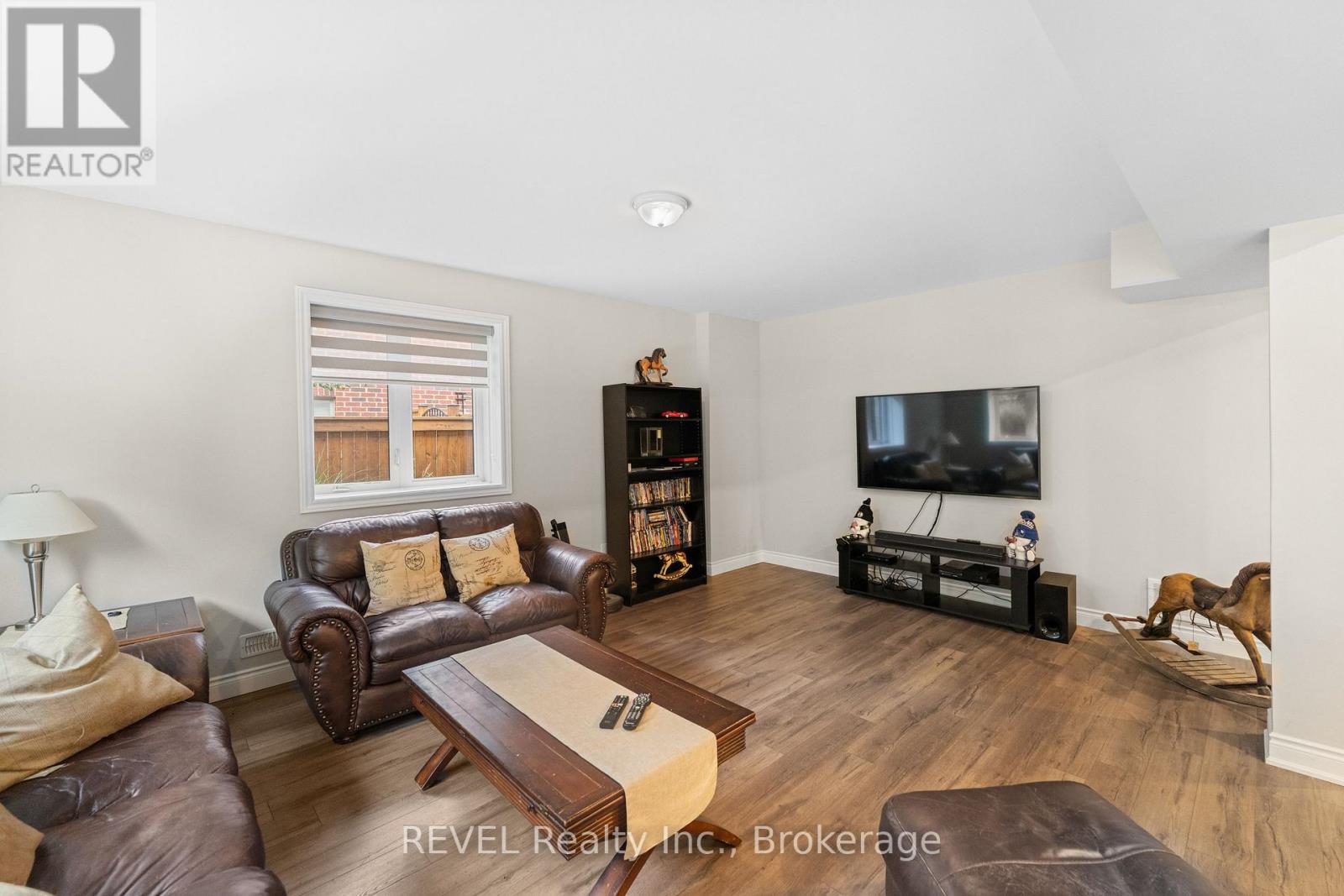 46 Philmori Boulevard Property Photo 14