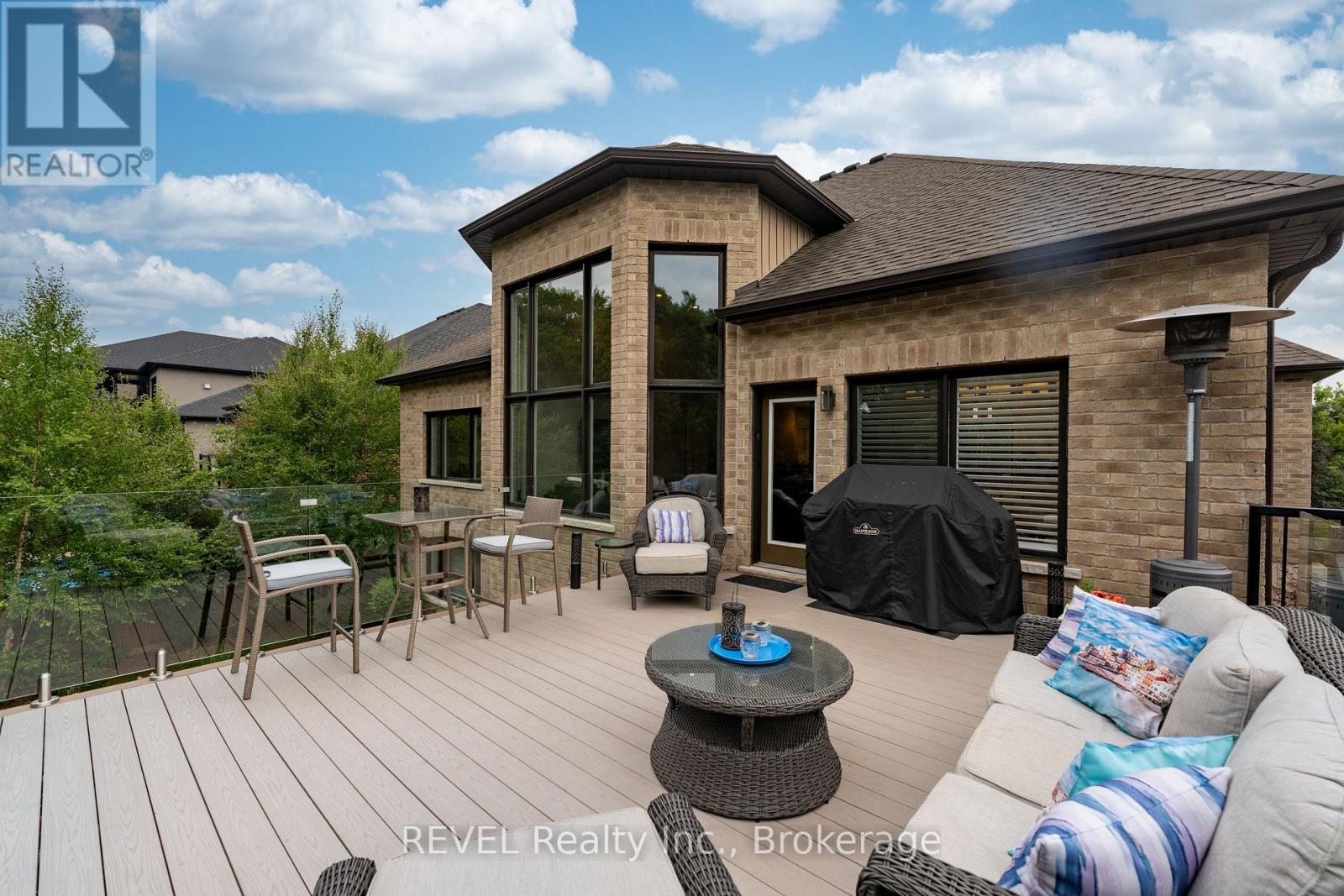 46 Philmori Boulevard Property Photo 29