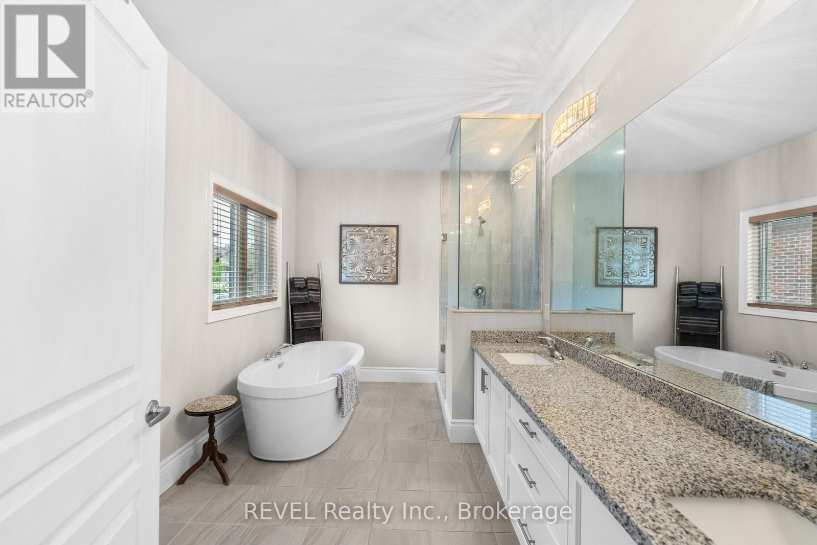 46 Philmori Boulevard Property Photo 33